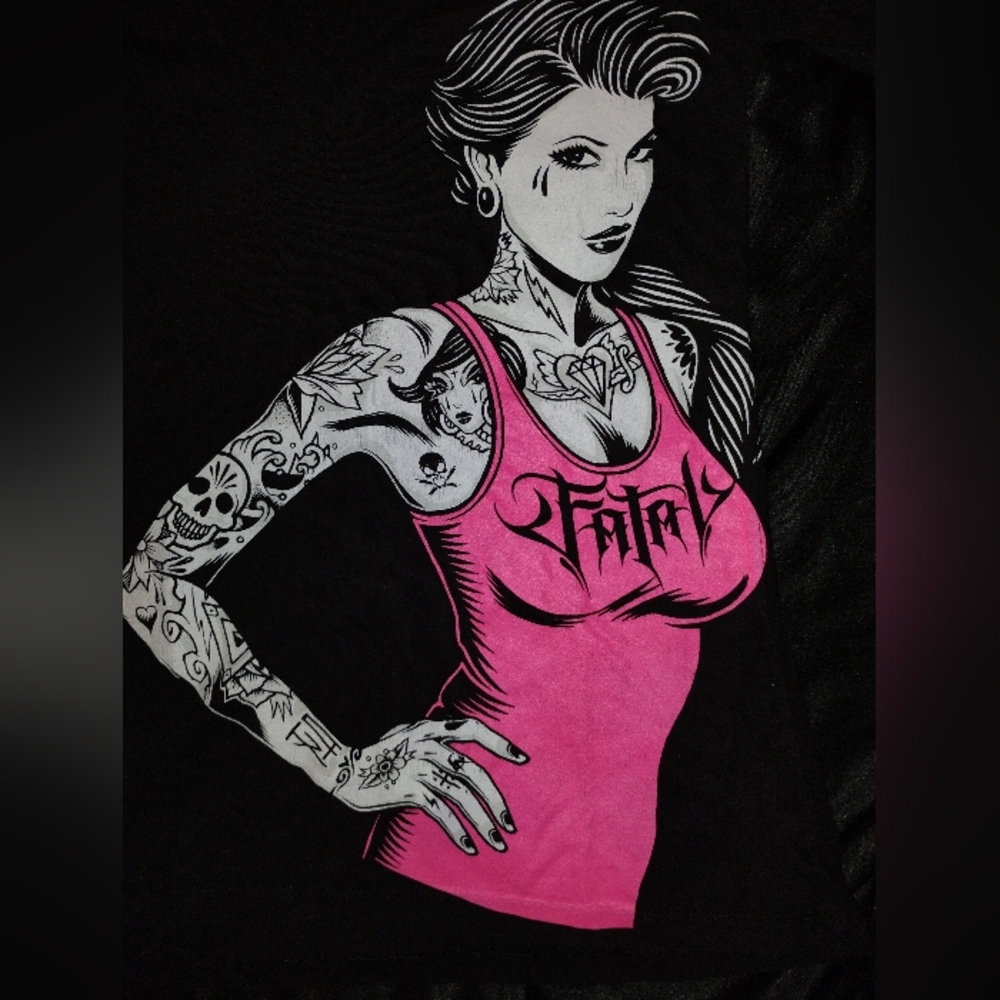 Fatal tee - Picture 3 of 5